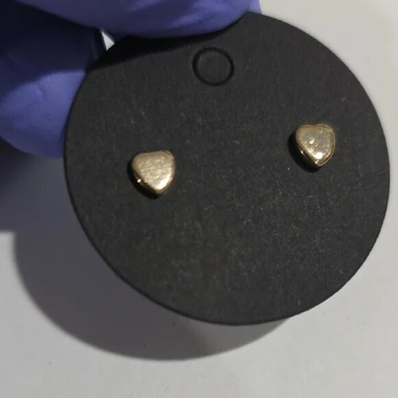 Gold tone Heart Stud Earrings – Minimalist Women’s Everyday Fashion Jewelry Gift - Picture 3 of 8